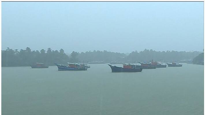 boat drowned and seven people are missing in Mangalore boat drowned and seven people are missing in Mangalore