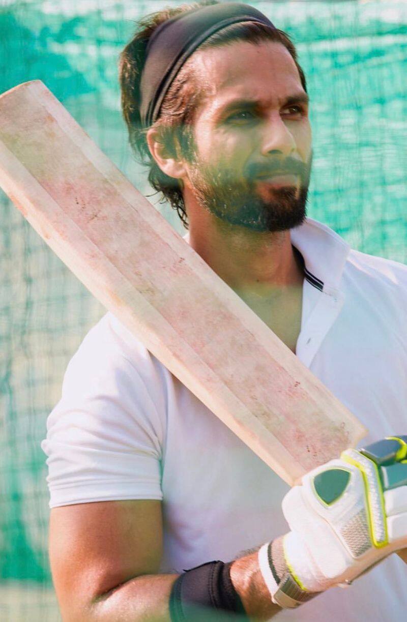 Shahid kapoor Started practicing Cricket for Jersey Remake