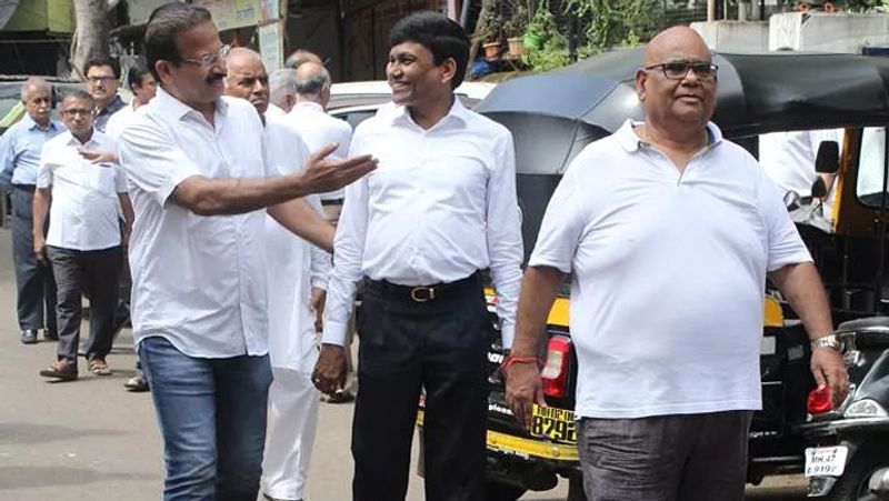 Film Producer And Venus Records Owner Champak Jain Last Rite