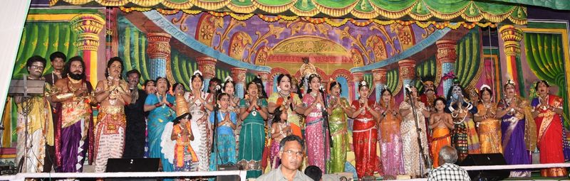 cm jagan governor biswabhushan attended in ap formation day celebrations in vijayawada
