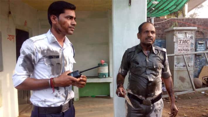 Police constable tried to suicide by setting himself on fire in Sagar, Madhya Pradesh Police constable tried to suicide by setting himself on fire in Sagar, Madhya Pradesh