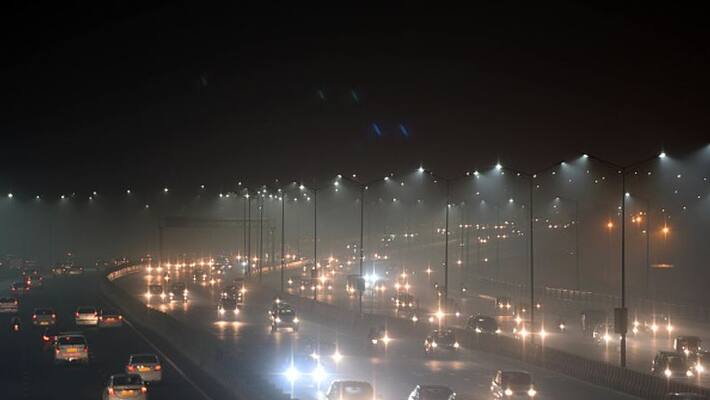 Air quality index turning severe panel directs to ban construction and demolition work in Delhi NCR ckm Air quality index turning severe panel directs to ban construction and demolition work in Delhi NCR ckm