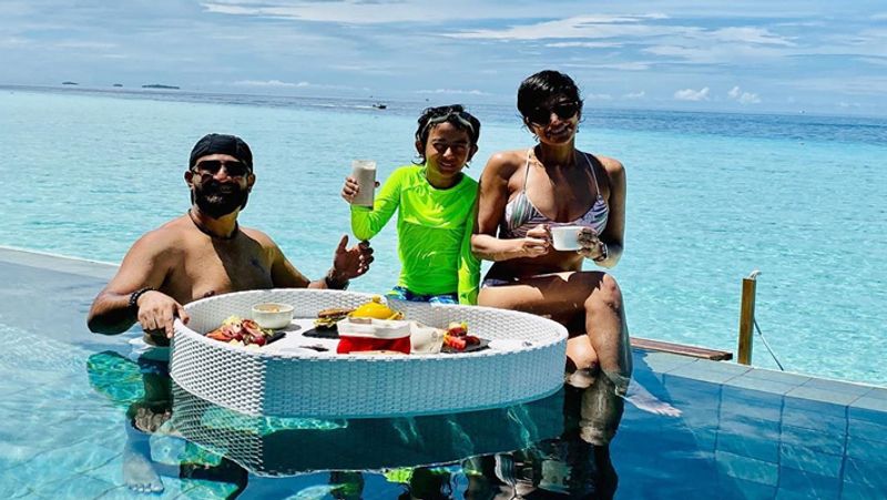 Mandira Bedi Enjoying Vacation In Maldives Bikini Photos Viral