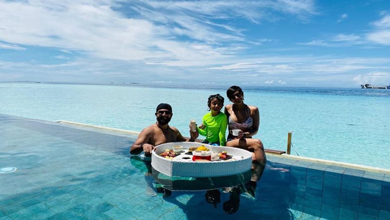Mandira Bedi Enjoying Vacation In Maldives Bikini Photos Viral