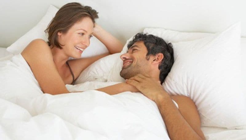 What possess in a man does a woman observe first in bedroom