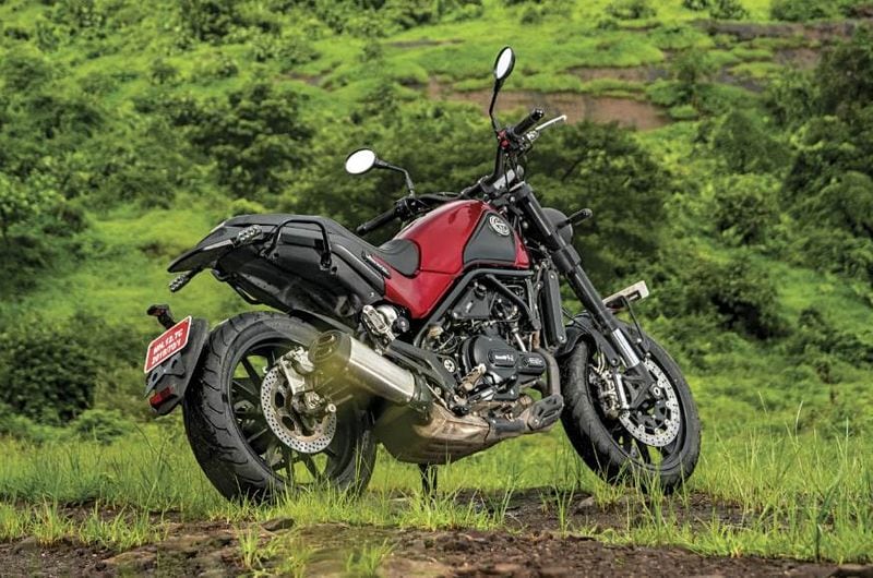 benelli leoncino 500 features price full review