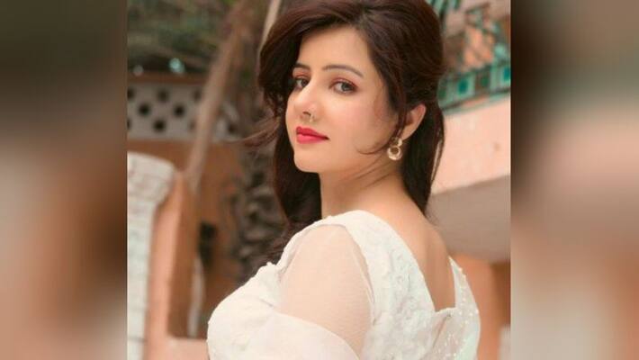 Pakistani singer Rabi Pirzada private video gone viral, she threatened pm Modi Pakistani singer Rabi Pirzada private video gone viral, she threatened pm Modi