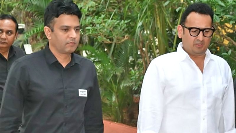 Bollywood Celebs attend Champak Jain Prayers meet