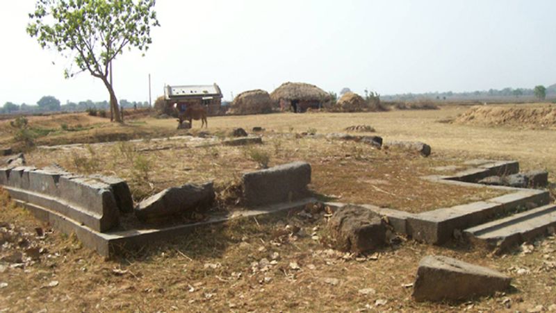 There are many secrets hidden in this temple of Jharkhand, some such beliefs are