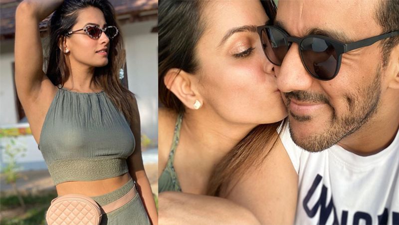 Anita Hassanandani Kiss Husband Rohit Reddy Enjoying Vacation In Goa