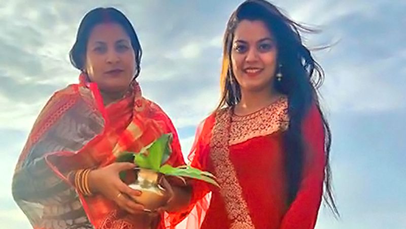 Bhojpuri Actress Celebrates Chhath pooja 2019