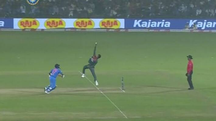 Bangladesh's Afif Hussain caught a brilliant catch, did wonders on his own ball Bangladesh's Afif Hussain caught a brilliant catch, did wonders on his own ball