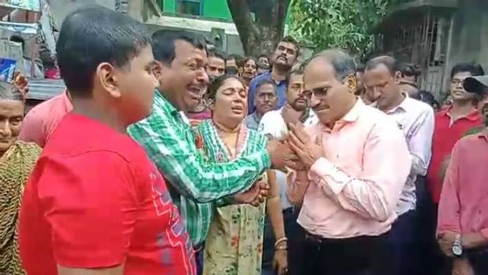 Young man hangs self giving message to Adhir Chowdhury in suicide note Young man hangs self giving message to Adhir Chowdhury in suicide note
