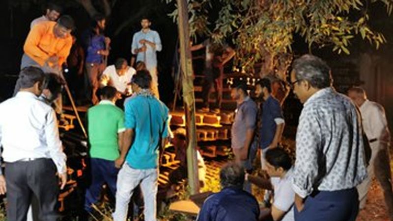 Emotional case of a female dog and her newborn's rescue in bhopal