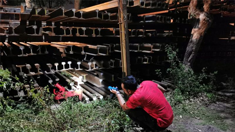 Emotional case of a female dog and her newborn's rescue in bhopal