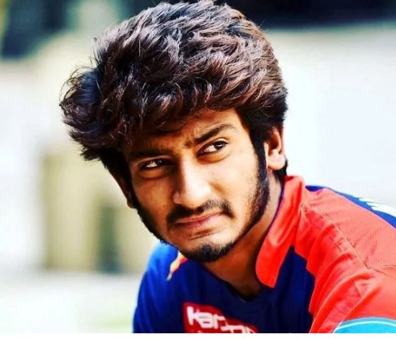 khaleel ahmed trolled on social media by calling gaddar know his journy from rajsthan tonk to team india cricket