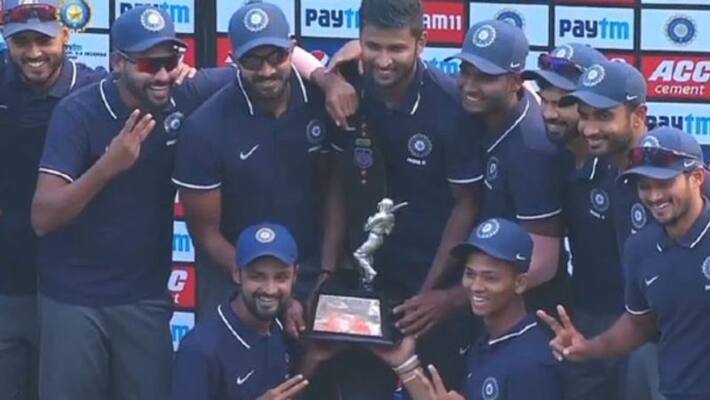 Kedar, Shahbaz shine as India B wins Deodhar Trophy title Kedar, Shahbaz shine as India B wins Deodhar Trophy title