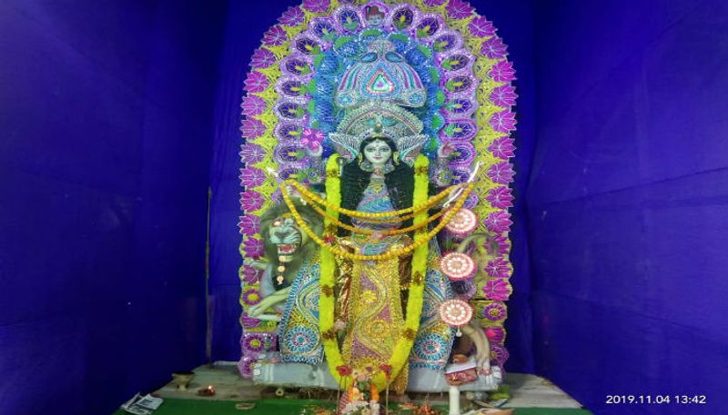 মানকুণ্ডুর আমরা সবাই ক্লাবের পুজো।