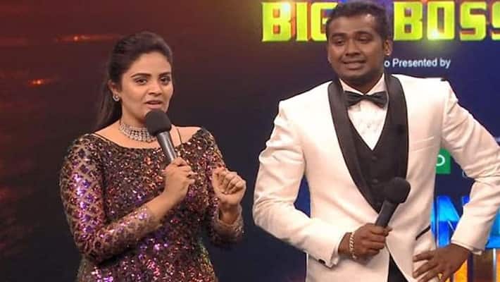 Sreemukhi interesting comments on baba bhaskar Sreemukhi interesting comments on baba bhaskar