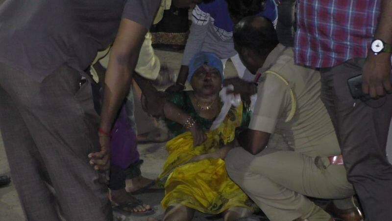 ambathur police inspector rescued old injured lady by police vehicle