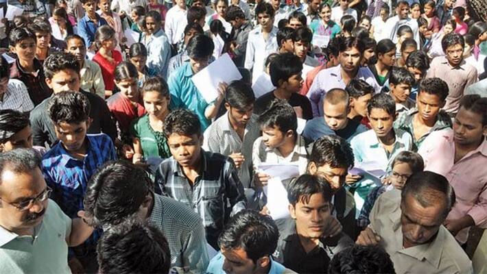 Regarding admission of poor students in medical college, the High Court asked the Center - Why do not the NEET cancel? Regarding admission of poor students in medical college, the High Court asked the Center - Why do not the NEET cancel?