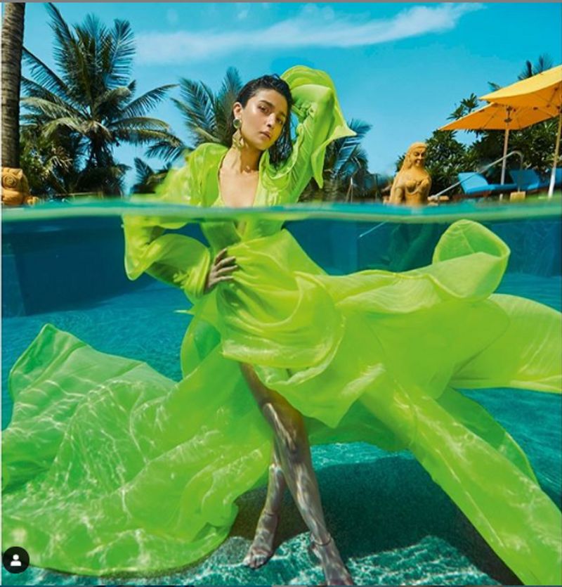 alia bhatt underwater photoshoot for vogue magazine is outstanding see hot pics