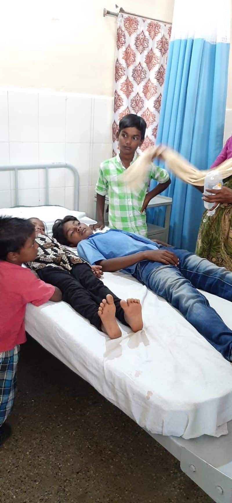 60 students fall ill after consuming midday meals in Chitradurga