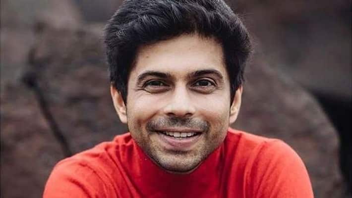 Hacker made pornographic video call from actor's WhatsApp account, case registered Hacker made pornographic video call from actor's WhatsApp account, case registered