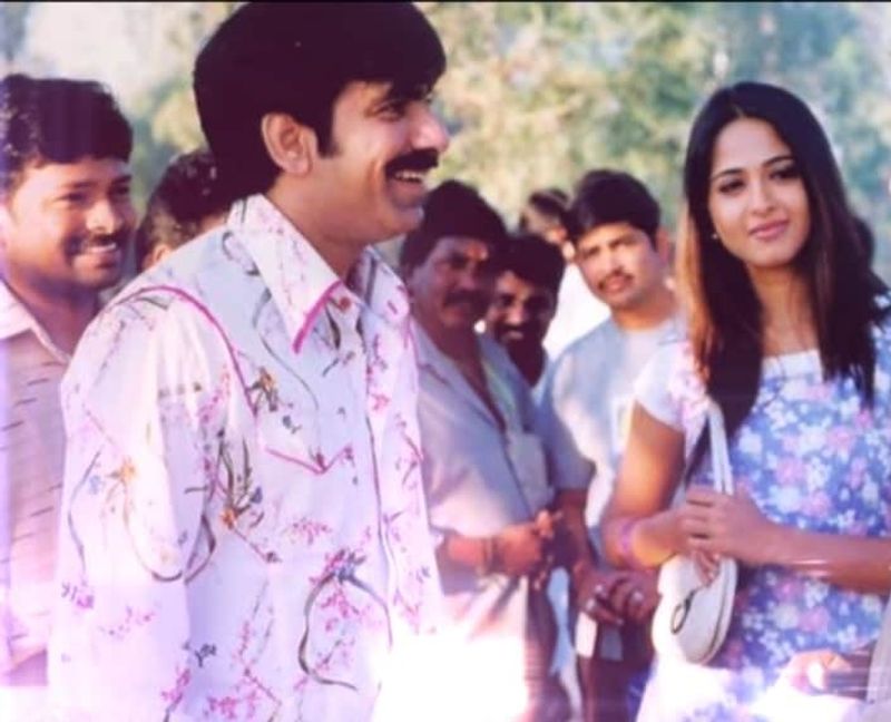 రవితేజతో అనుష్క రేర్ ఫోటో