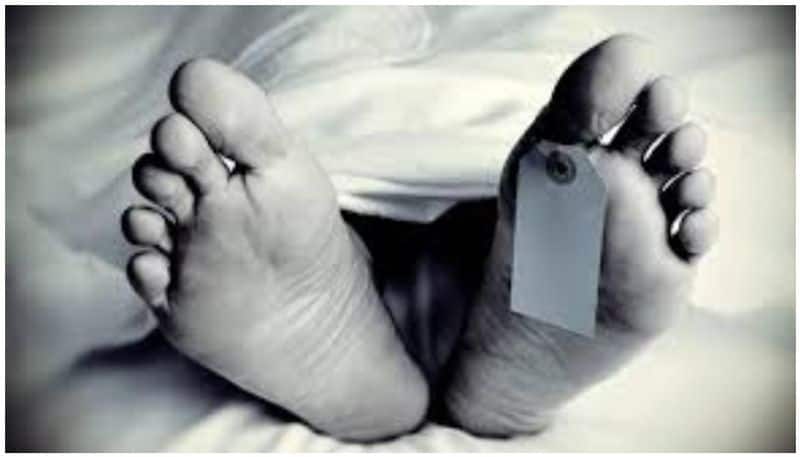 boy died while playing with saree