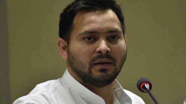 Politics on shakti malik assassination in bihar BJP asked question to rjd Tejashwi Politics on shakti malik assassination in bihar BJP asked question to rjd Tejashwi