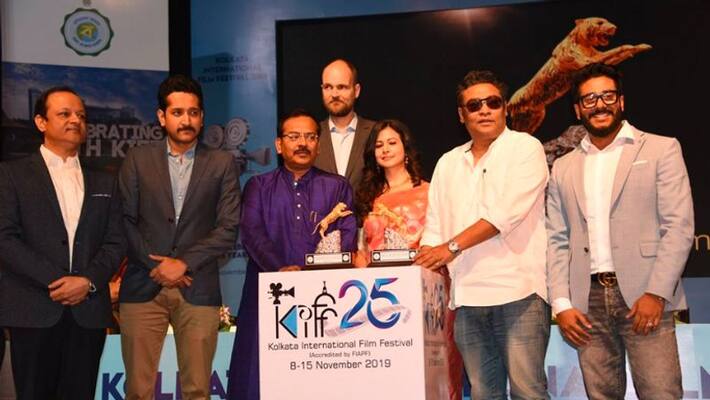 Shaharukh Khan will present in Klokata Film Festival, Says Mamata Banerjee ASB Shaharukh Khan will present in Klokata Film Festival, Says Mamata Banerjee ASB