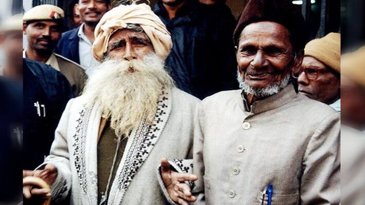 Ayodhya Verdict Know Paramhans Ramchandra And hashim Ansari Friendship And life story Ayodhya Verdict Know Paramhans Ramchandra And hashim Ansari Friendship And life story