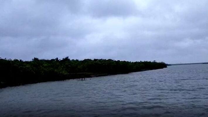 Cyclone Bulbul is approaching on its scheduled path Cyclone Bulbul is approaching on its scheduled path