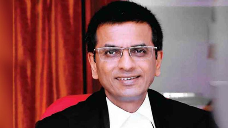 After delivering the historic verdict on ayodhya, the judges took picture