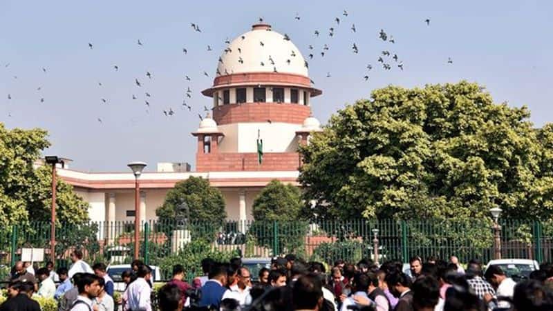 Supreme Court dismisses review petitions on Rafale