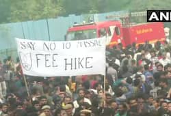 JNU partially rolls back fee hike order after student unions intensify protests
