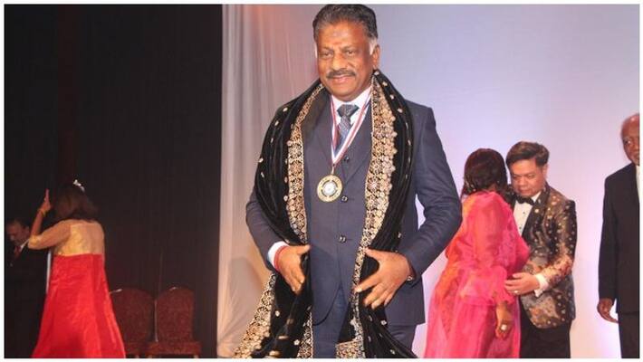 Excitement over the news that the governor is going to give the post to O Panneer Selvam Excitement over the news that the governor is going to give the post to O Panneer Selvam