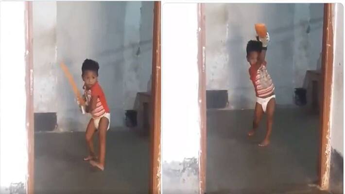 Sachin's avatar seen in diaper-clad child, played many spectacular shots one after the other - watch video Sachin's avatar seen in diaper-clad child, played many spectacular shots one after the other - watch video