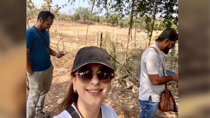 Juhi Chawla Birthday Doing Farming In Farmhouse