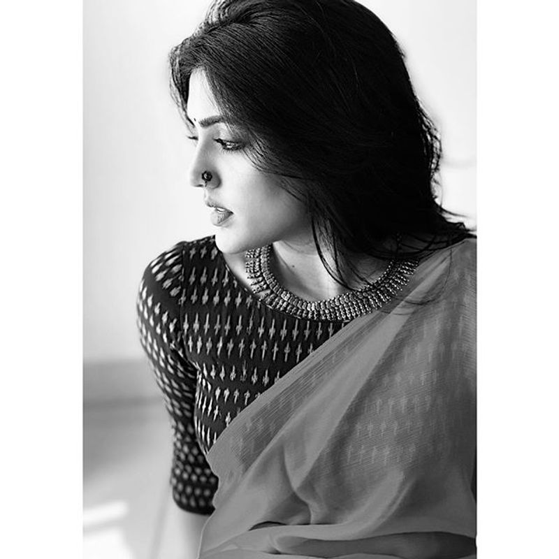 Eesha Rebba Later Hot Photos Going Viral