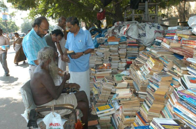 Mangad Rathnakaran column on second hand book shop in Mylapur