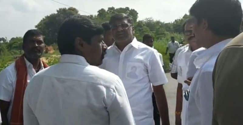 minister veeramani helped a person in an accident