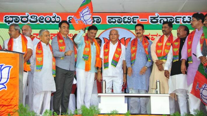16 rebel Karnataka MLAs of Congress and JD(S) joined BJP 16 rebel Karnataka MLAs of Congress and JD(S) joined BJP