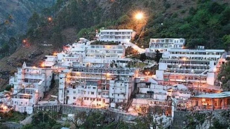 Indias top 10 super rich temple, even they donate Indian Govt.