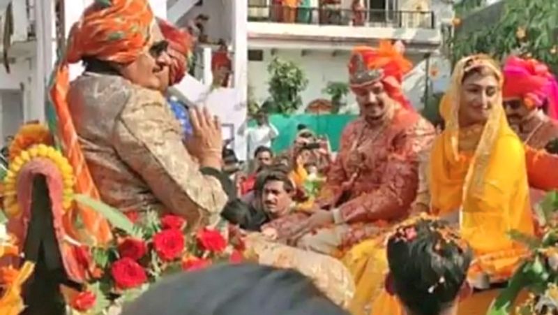 Mohena kumari gets royal bidai after grand reception in rewa