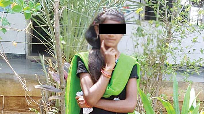 Officer harassment Girl Commits Suicide In Yadgir Officer harassment Girl Commits Suicide In Yadgir