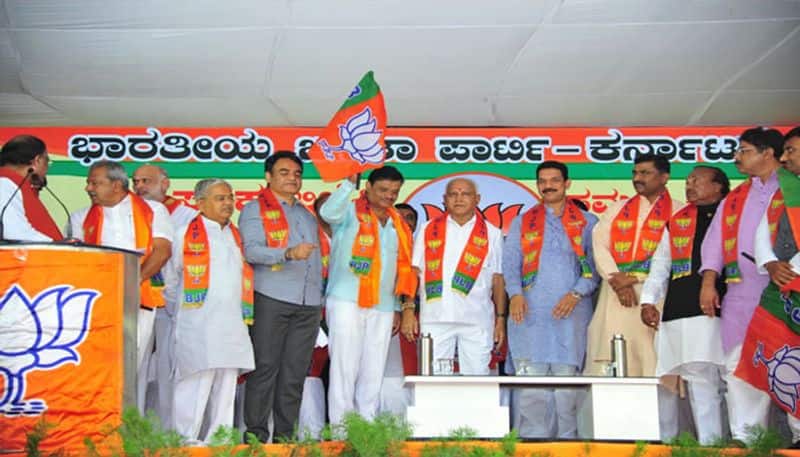 Bangalore congress councilor rejoining in congress party with in tow days join in bjp party