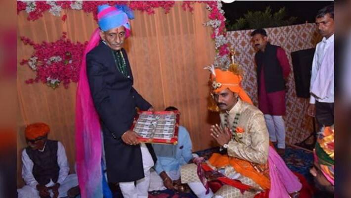 groom avoided dowri and he is receiving lots of wishes from all in rajasthan groom avoided dowri and he is receiving lots of wishes from all in rajasthan