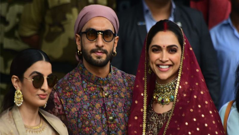 after a year of marriage Ranveer unable to remove his eyes from his wife Deepika